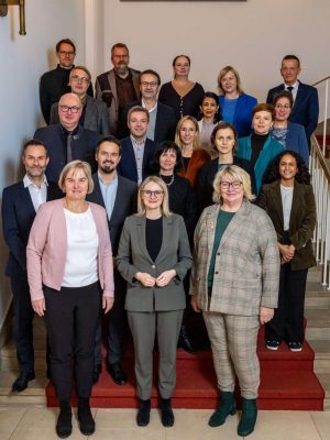 25_12_01__SES22551_ses